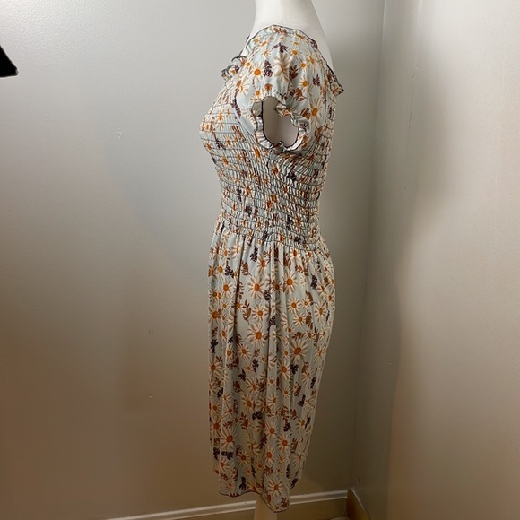 Womens floral summer dresss size small/medium - Picture 3 of 7
